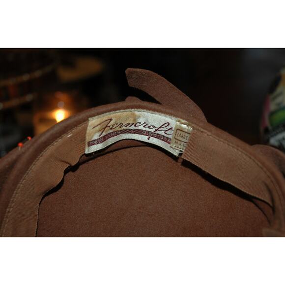 Vintage 1950's Ferncraft large felt wool Brown Coral beads hat caputlet - Picture 5 of 13